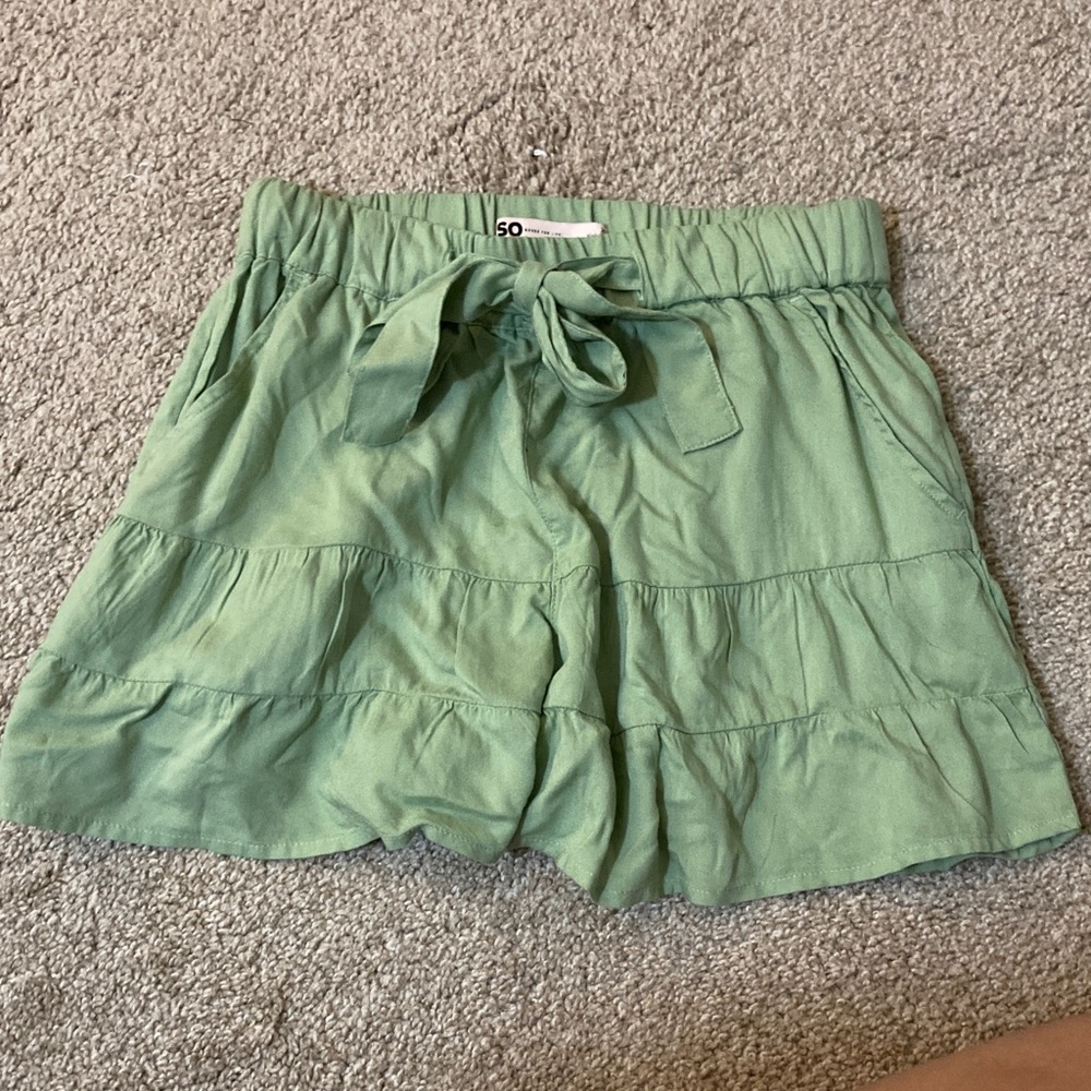 SO Women's High Waist Green Flowy Shorts